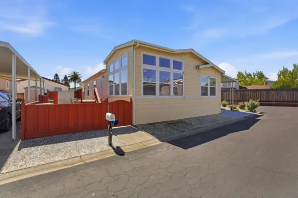 500 10th Street, GILROY, CA 95020