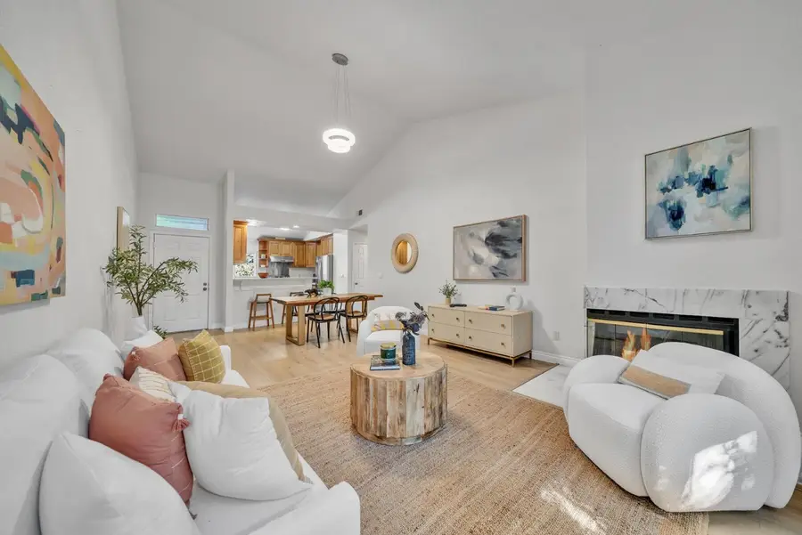 1654 Parkview Green Circle, San Jose, CA 95131 - #3