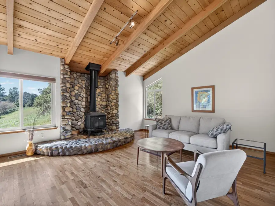 Address Withheld By Seller, Watsonville, CA 95076 - #2