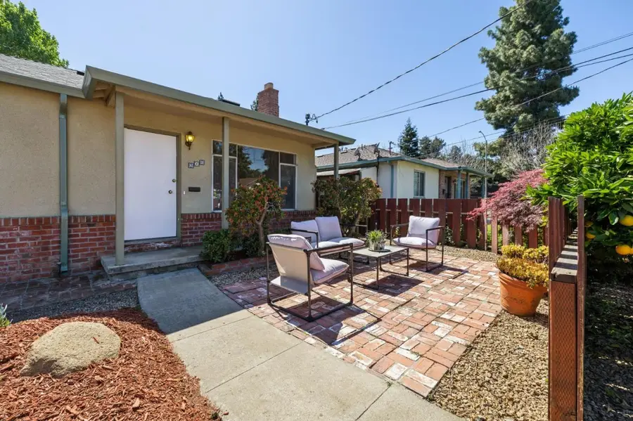 384 Beemer Avenue, Sunnyvale, CA 94086 - #2