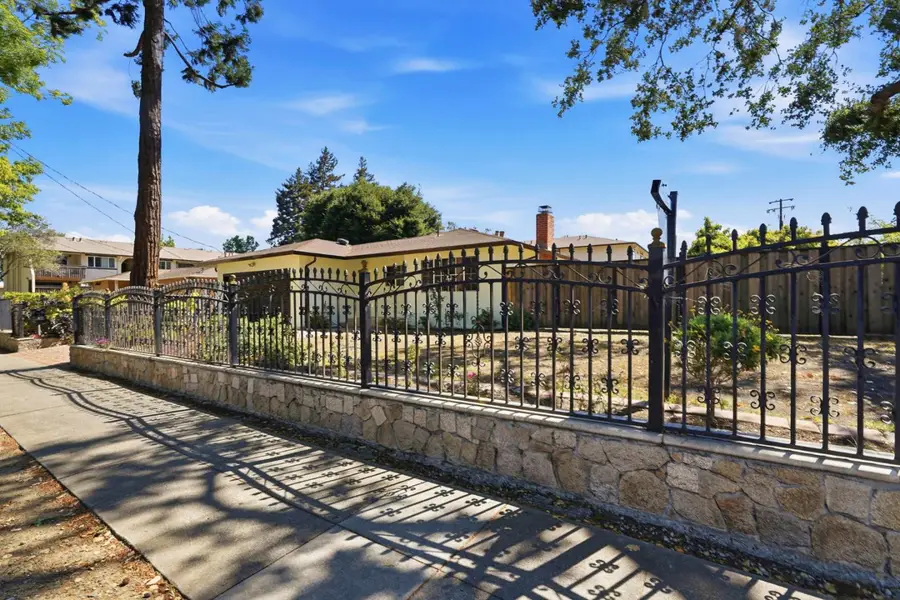 491 Rengstorff Avenue, Mountain View, CA 94040 - #2