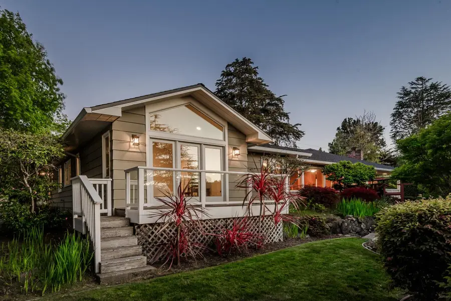 965 Parrott Drive, Hillsborough, CA 94010 - #2