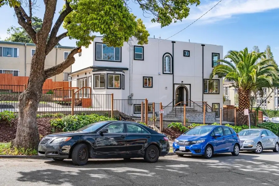 252 Euclid Avenue, Oakland, CA 94610 - #3