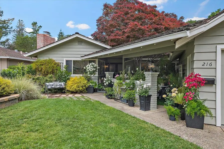 216 Montclair Road, Los Gatos, CA 95032 - #2