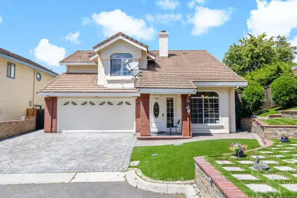 3389 Brook Leaf Court, SAN JOSE, CA 95132