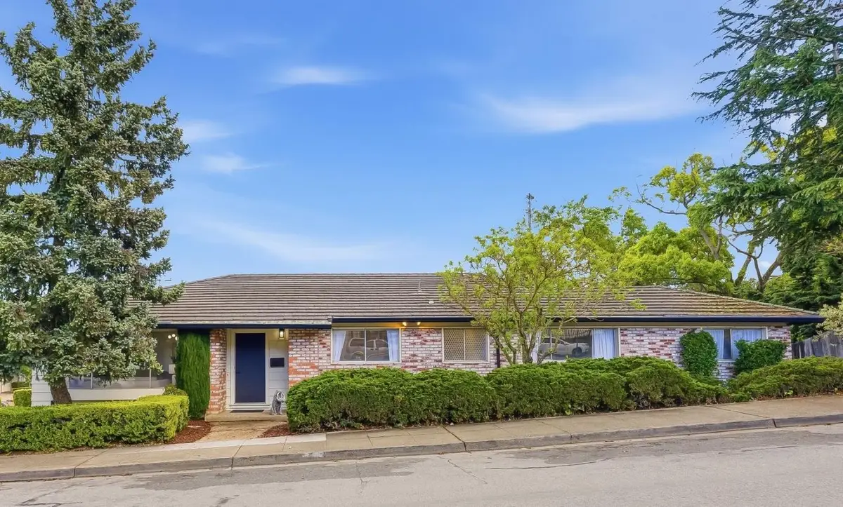 2853 Clifford Avenue, San Carlos, CA 94070 - #1
