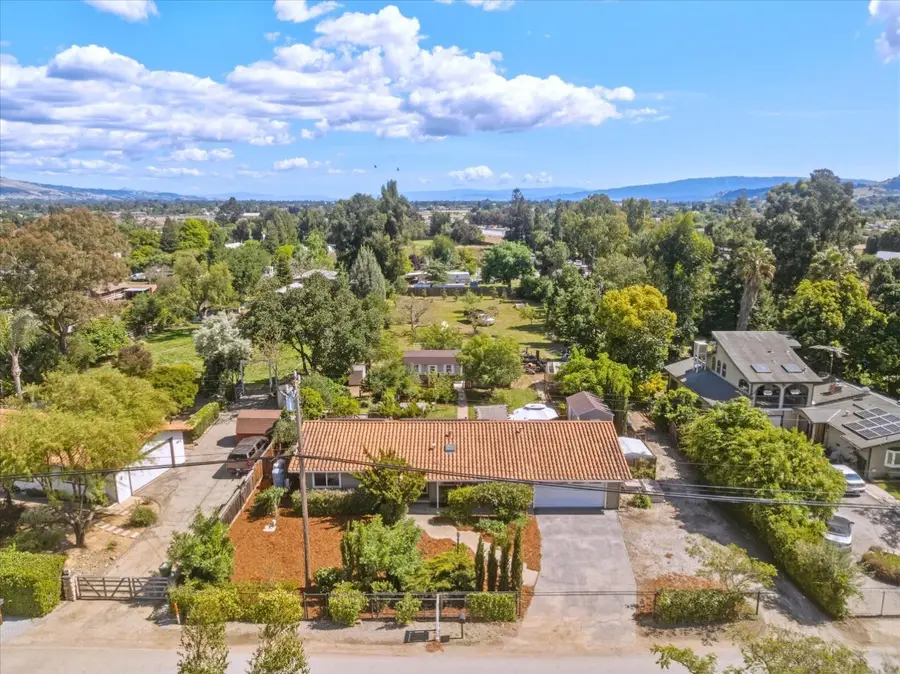 820 Maple Avenue, San Martin, CA 95046 - #3