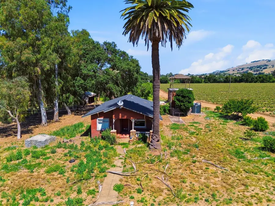 3115 Leavesley Road, Gilroy, CA 95020 - #2