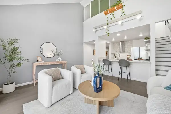 4151 El Camino Way  #M, Palo Alto, CA 94306
