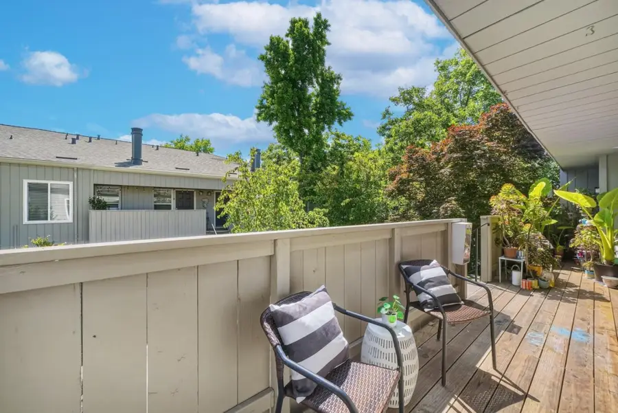 909 Apricot Avenue  #C, Campbell, CA 95008 - #3