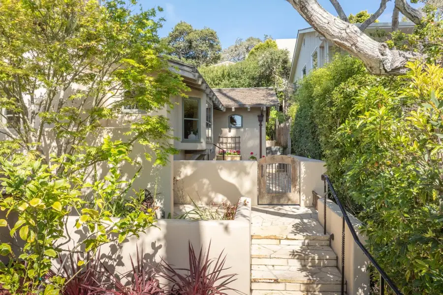 Casanova 3SE of 4th Avenue, Carmel, CA 93921 - #2