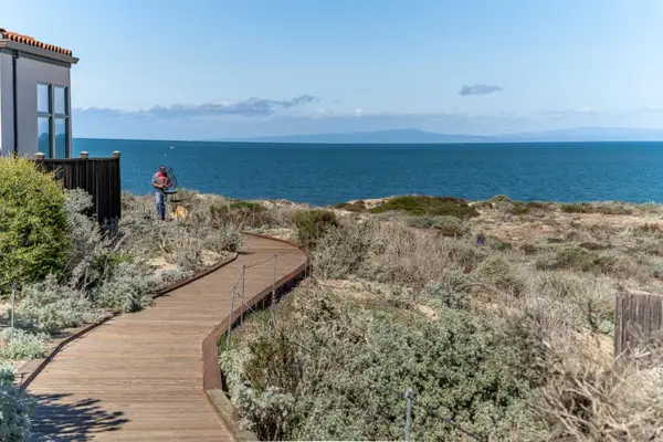 20 Spray Avenue, MONTEREY, CA 93940