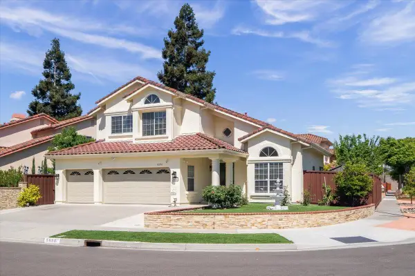 5696 Blackhawk Court, San Jose, CA 95123