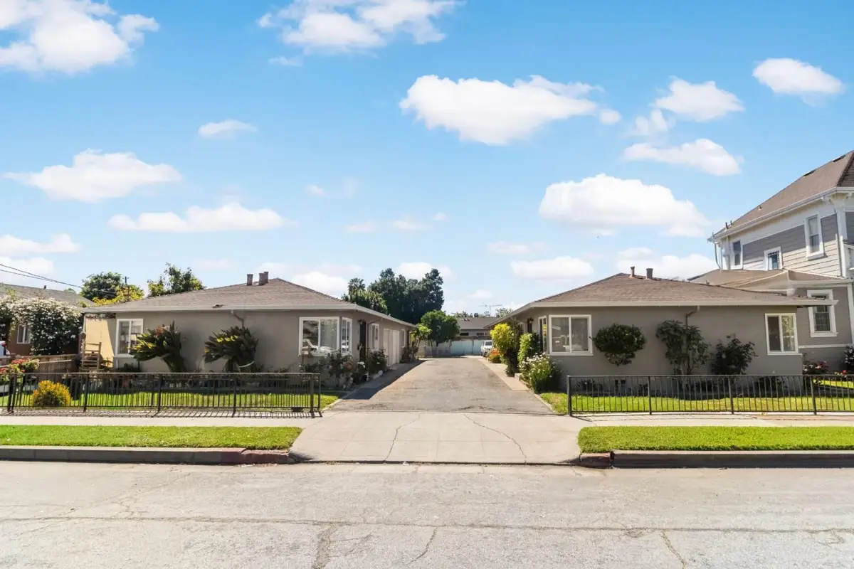 119-121 26th Street, San Jose, CA 95116 - #1