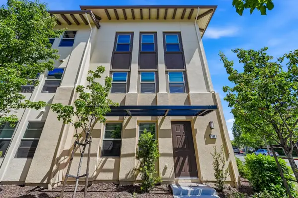 998 Arrowleaf Place, SAN JOSE, CA 95131