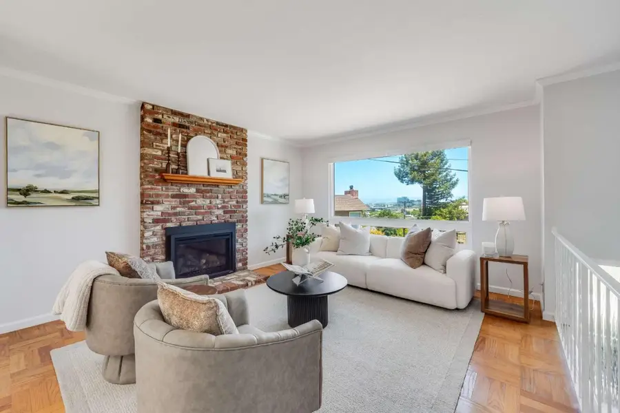 8 Laurel Court, Belmont, CA 94002 - #2