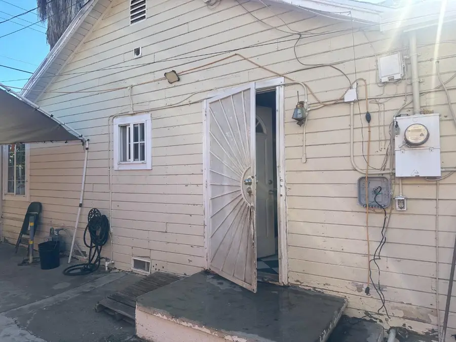 1900 Kenneth Street, Modesto, CA 95351 - #2