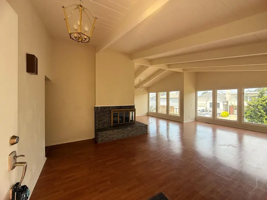 1 Parkside Avenue, Daly City, CA 94015 - #3