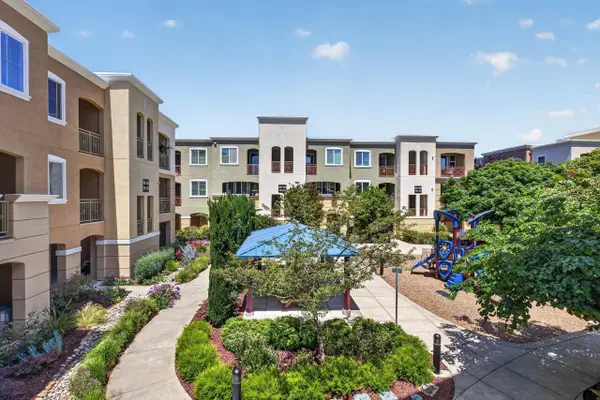 4712 Norris Canyon Road  #104, SAN RAMON, CA 94583