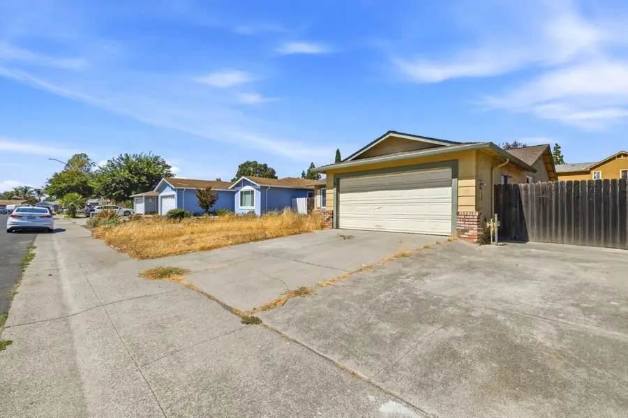 62 Mosswood Drive, Suisun City, CA 94585 - #3