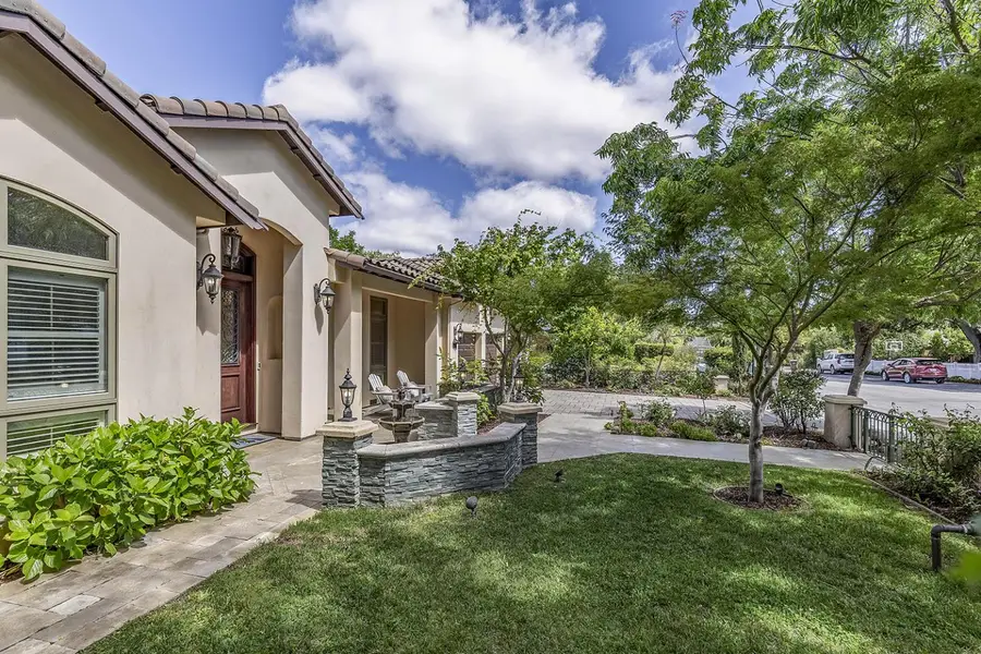 138 Higgins Avenue, Los Altos, CA 94022 - #3