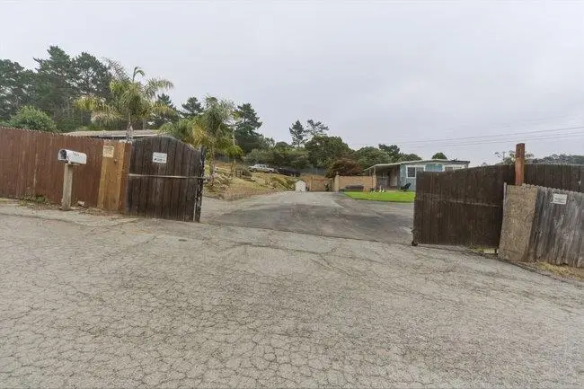 5925 Briarcliff Terrace, Watsonville, CA 95076 - #3
