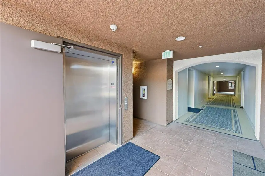801 Winchester Boulevard  #3302, San Jose, CA 95128 - #2