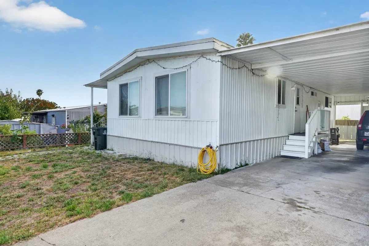 255 E Bolivar, Salinas, CA 93906 - #1
