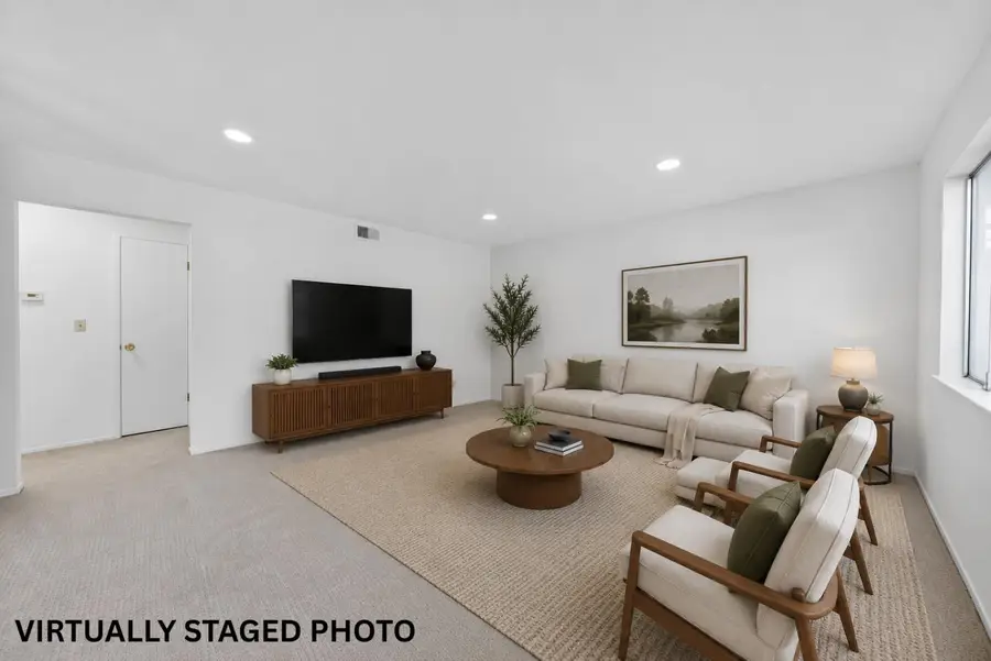 909 Gilchrist  #1, San Jose, CA 95133 - #3