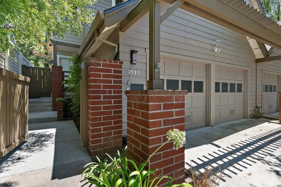 2131 Avy Avenue, Menlo Park, CA 94025 - #2