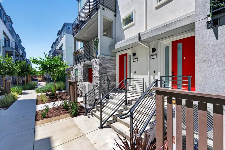 586 Redberry Way, San Jose, CA 95117 - #2