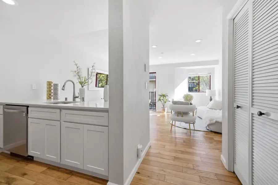 4151 El Camino Way  #Unit I, Palo Alto, CA 94306 - #3