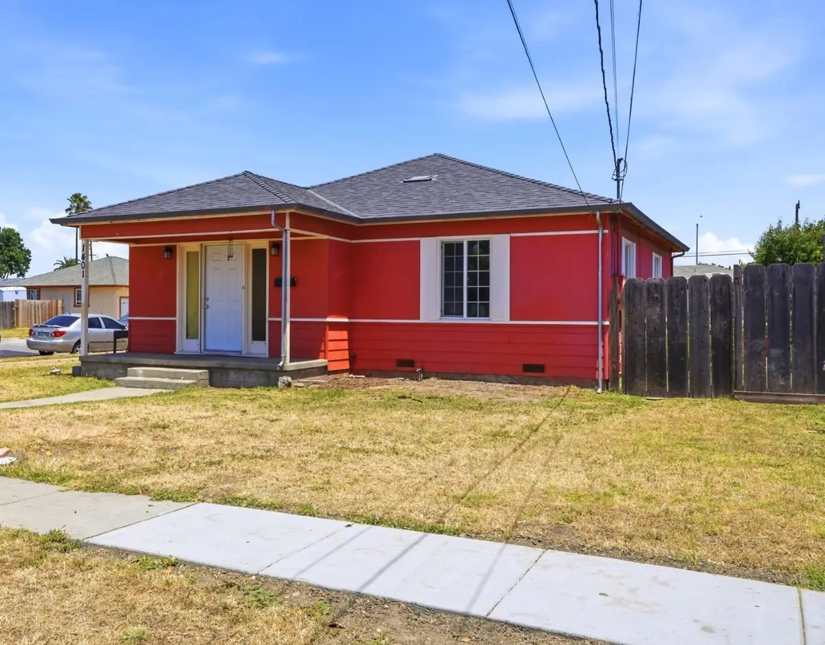 1401 Grandhaven Street, Salinas, CA 93905 - #1
