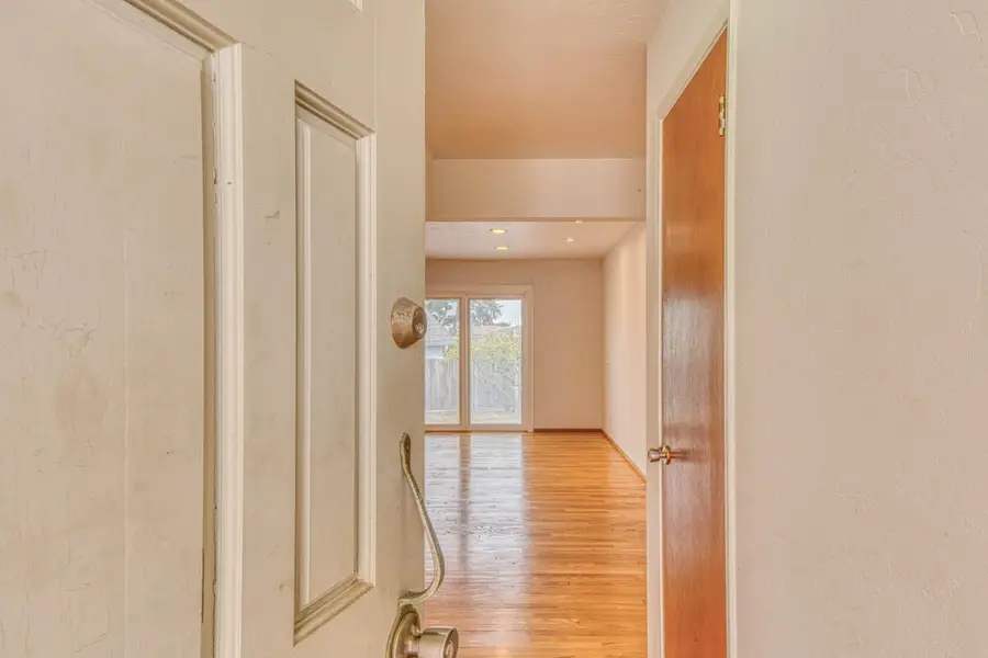 476 Larson Court, Marina, CA 93933 - #2