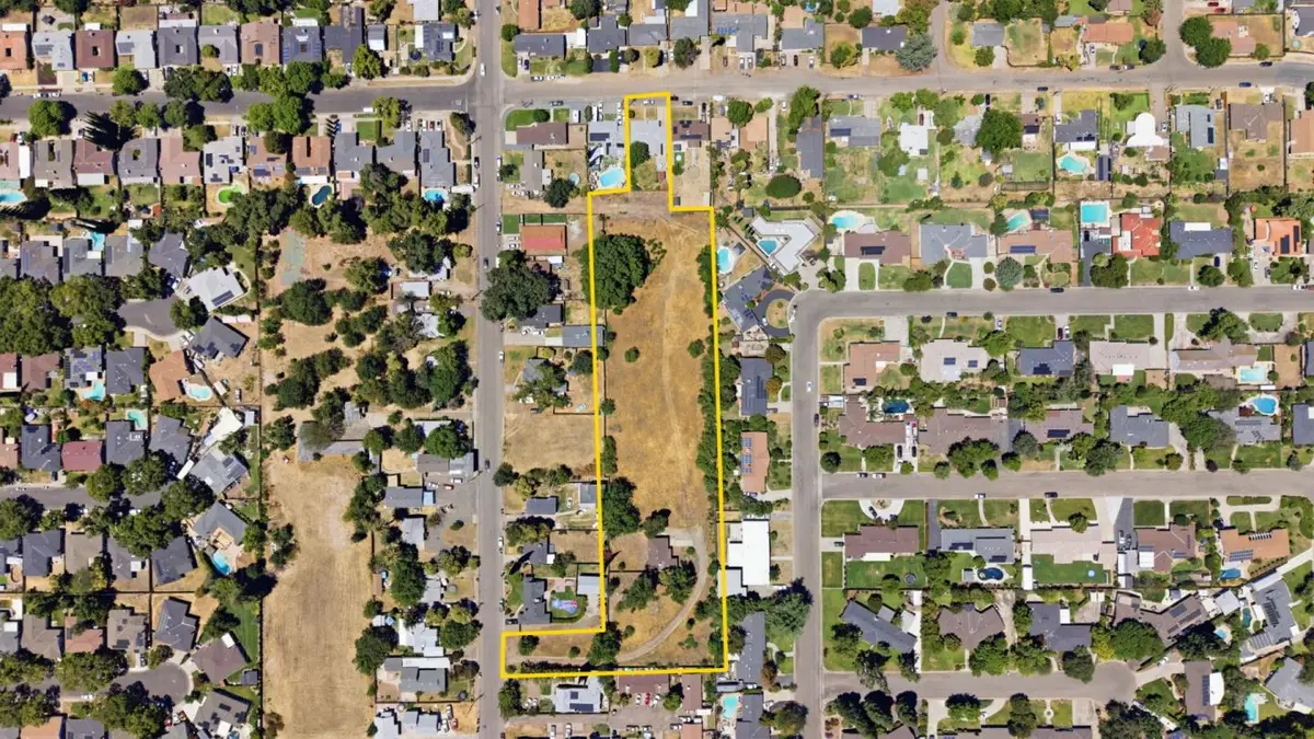 2906 Oleander Avenue, Merced, CA 95340 - #1