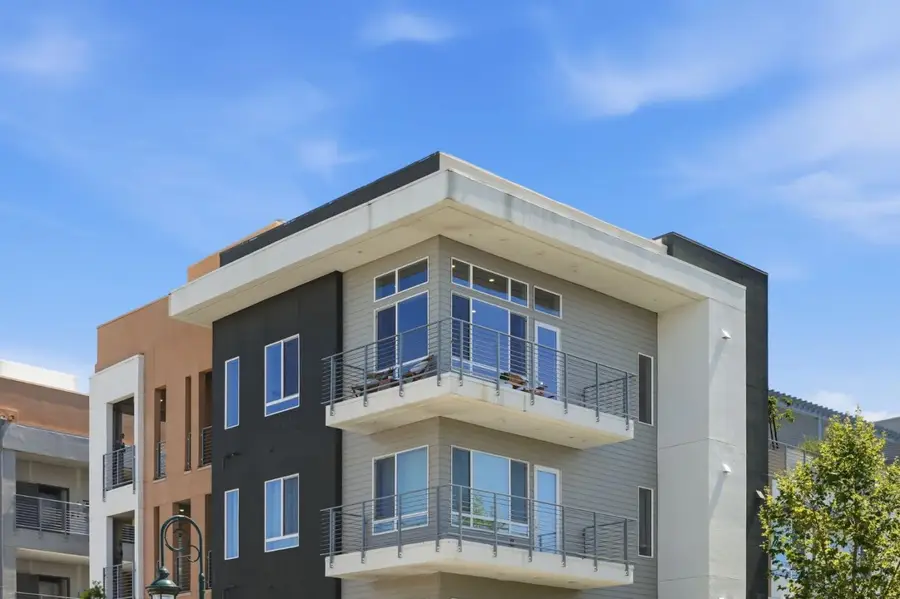 287 Llano De Los Robles Avenue  #9, San Jose, CA 95136 - #2
