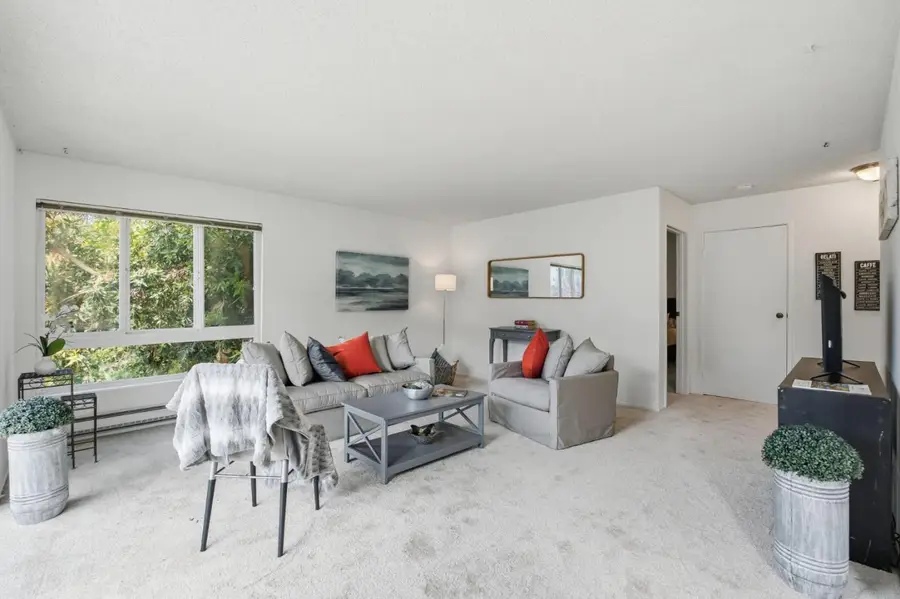 821 Humboldt Street  #301, San Mateo, CA 94401 - #2