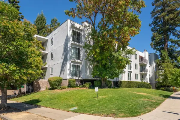 601 Leahy Street  #306, Redwood City, CA 94061