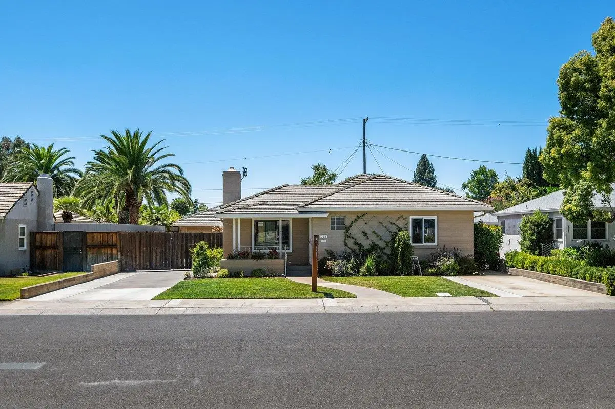 729 Pleasant Avenue, Lodi, CA 95240 - #1