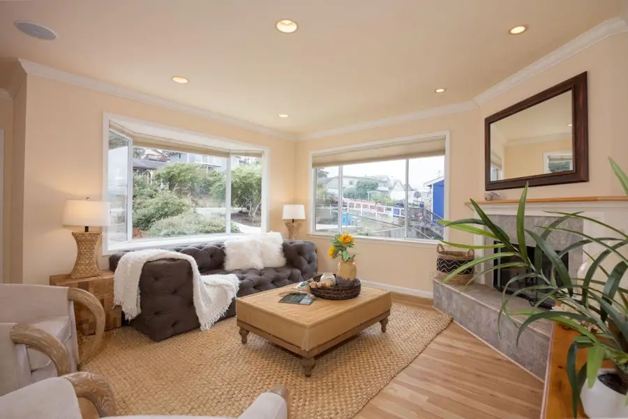 Address Withheld By Seller, Montara, CA 94037 - #3