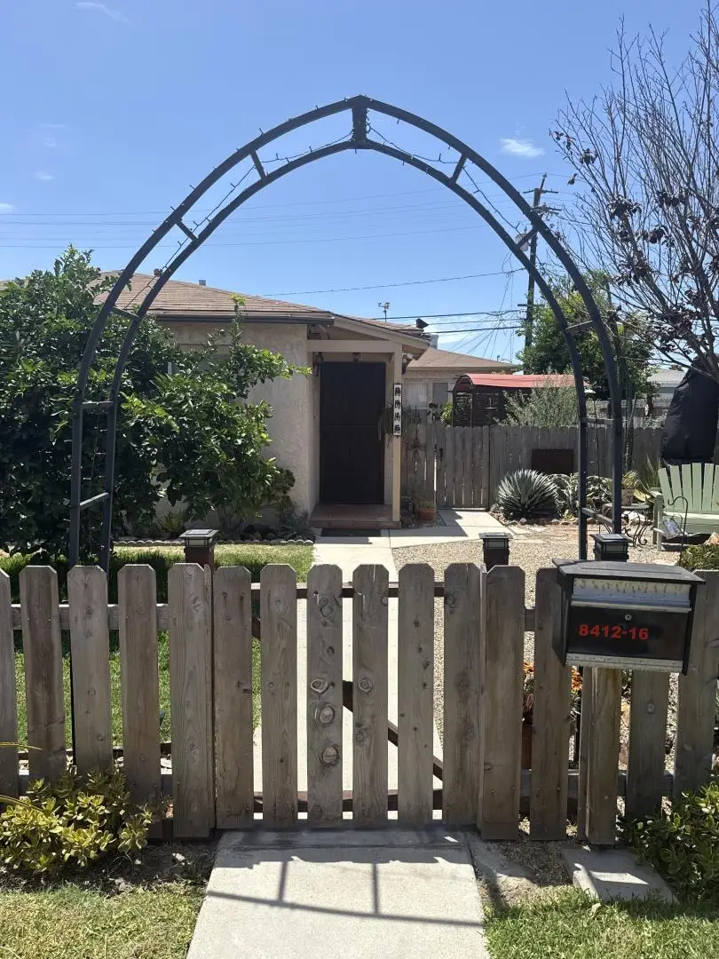 8412 Cleta Street, Downey, CA 90241 - #3