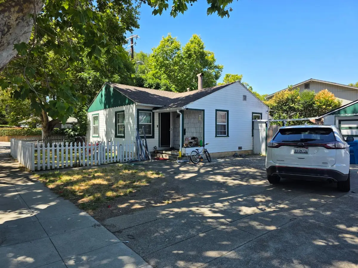 1323 2nd Avenue, San Mateo, CA 94401 - #1