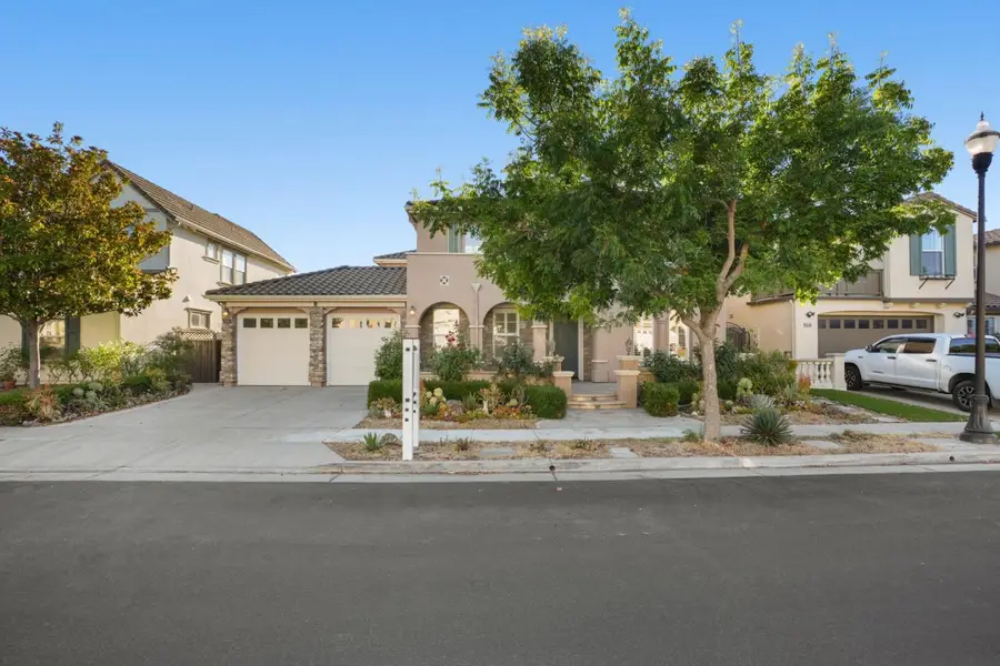 1553 Quiet Pond Lane, San Jose, CA 95138 - #2