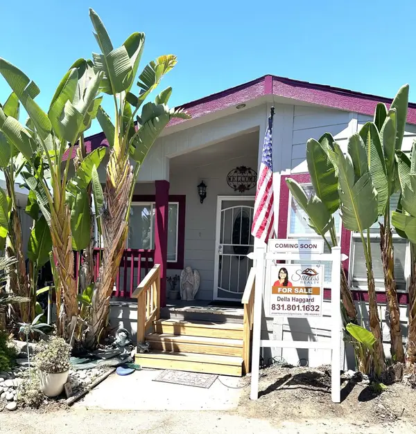 2900 Fairview Road, Hollister, CA 95023