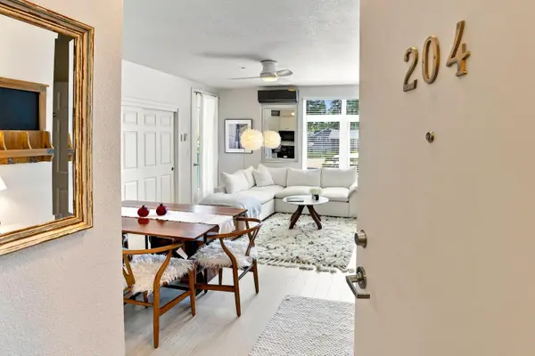1111 Ocean Street  #204, SANTA CRUZ, CA 95060