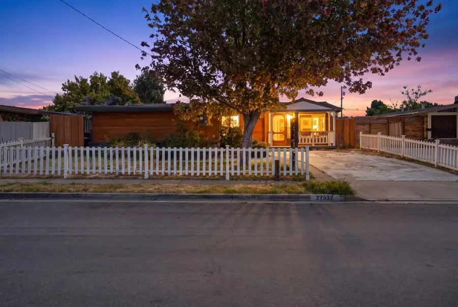 27532 Gainesville Avenue, Hayward, CA 94545 - #2
