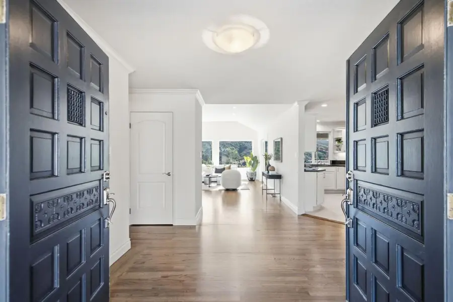 66 Club Drive, San Carlos, CA 94070 - #3