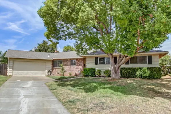 2724 Doris Court, CARMICHAEL, CA 95608