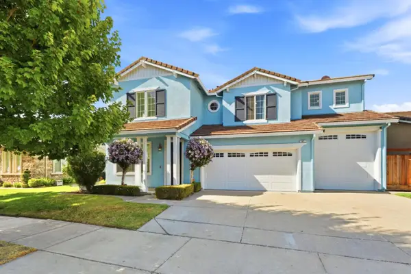 1951 Trail Way, TURLOCK, CA 95382