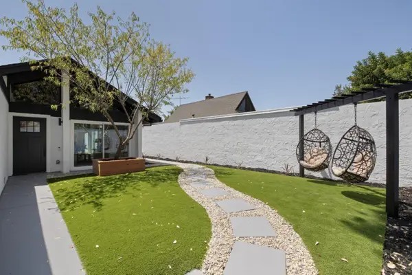 1022 Evelyn Avenue, Sunnyvale, CA 94086